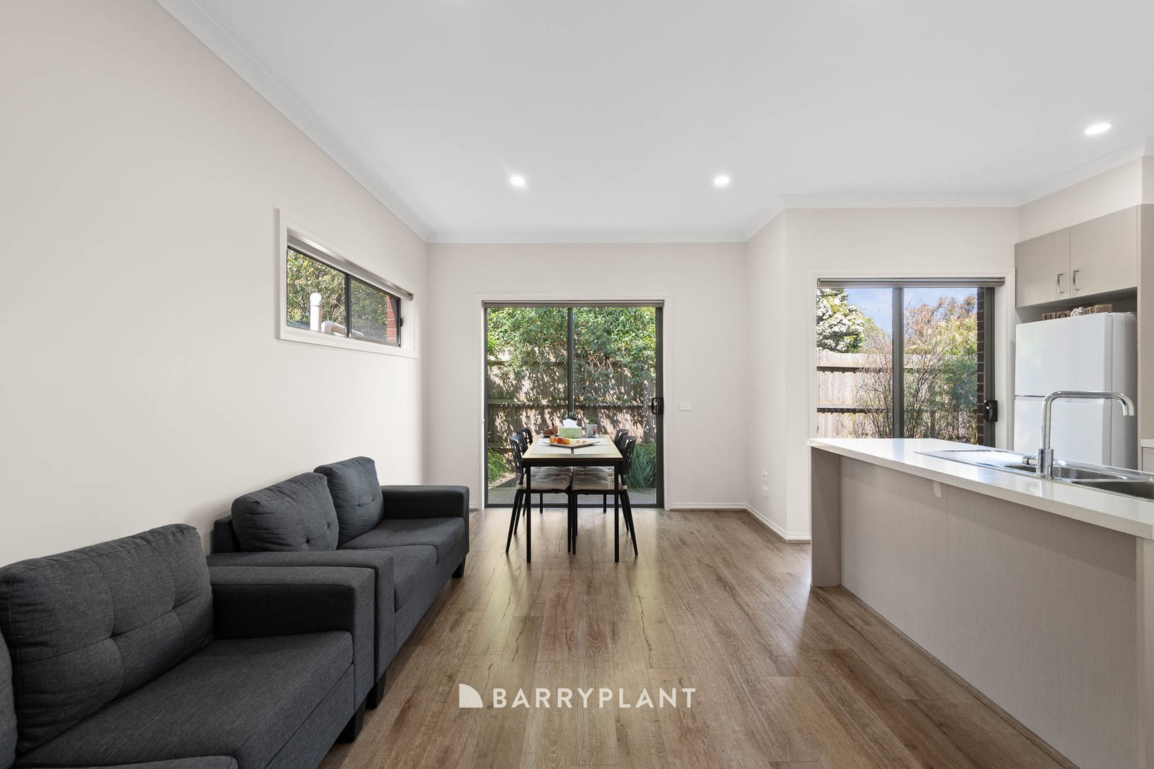 2/25 Saxonwood Drive, Narre Warren, VIC 3805, Narre Warren - Thumbnail 3