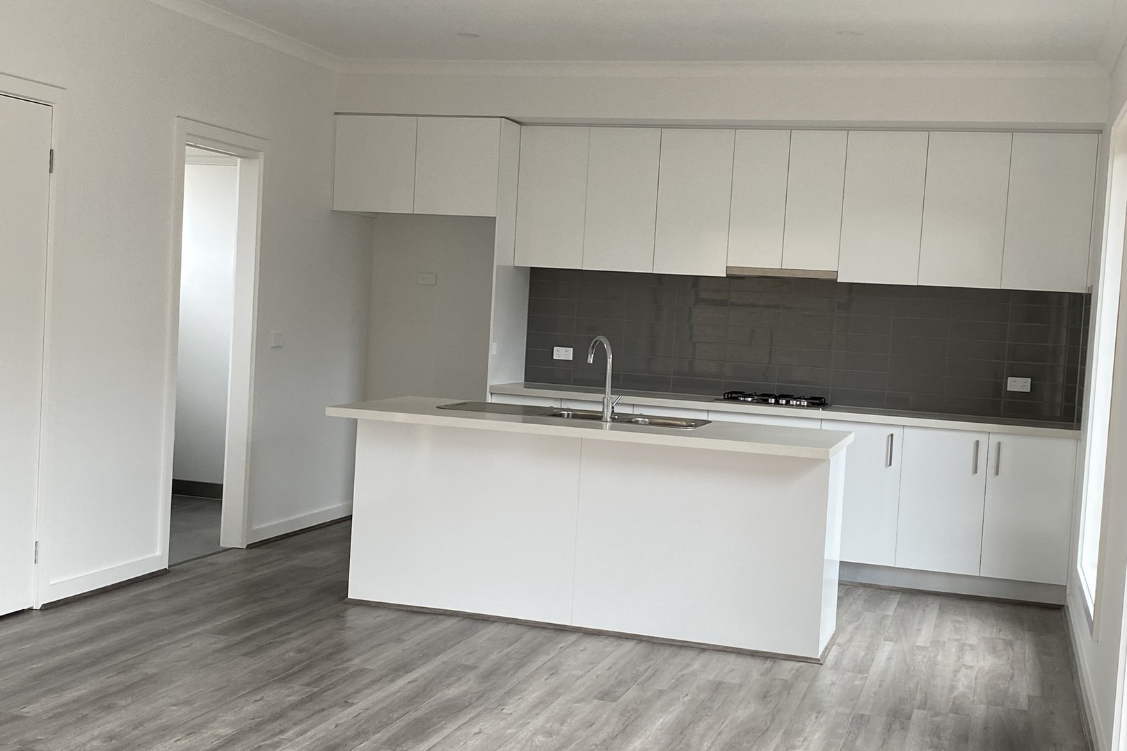 2/25 Westall Street, Thomastown, VIC 3074 - Thumbnail 1 - 23/09/2021