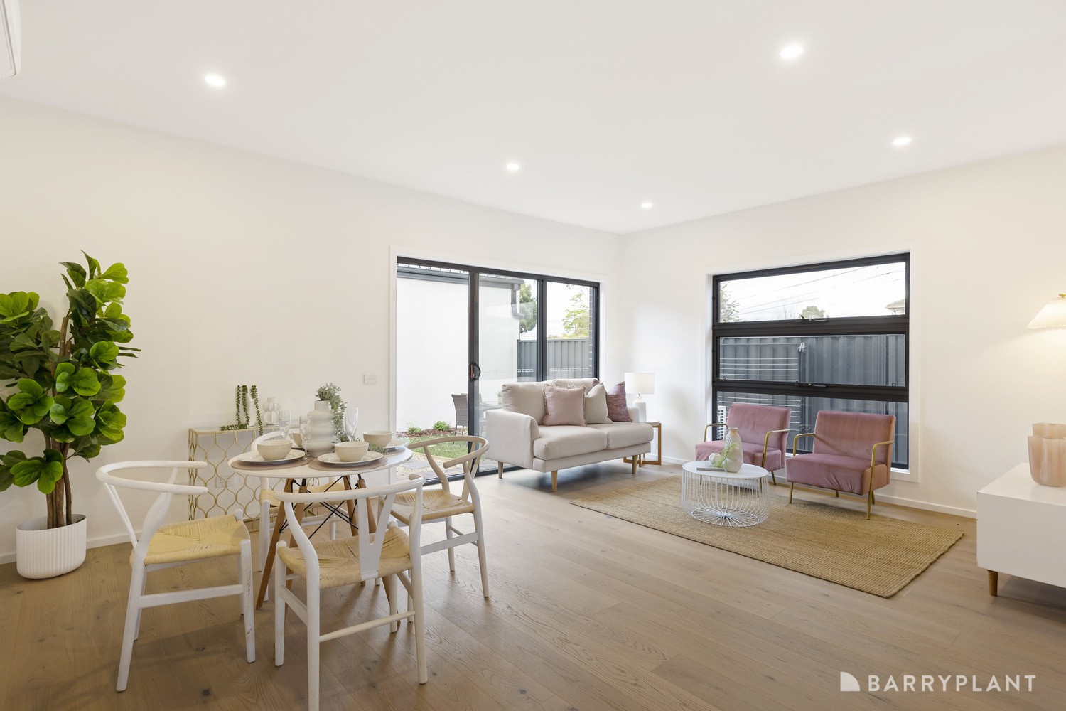 2/258 Nell Street West, Watsonia, VIC 3087, Watsonia - Thumbnail 2