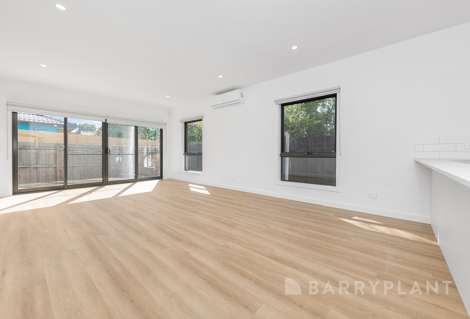 2/26 Armstrong Street, Sunshine West, VIC 3020 - Thumbnail 1 - 28/04/2025