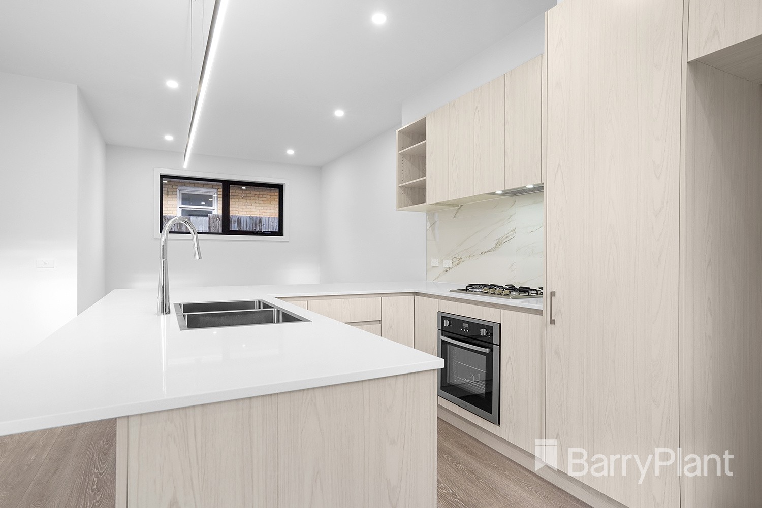 2/26  Cricklewood  Avenue, Frankston, VIC 3199, Frankston - Thumbnail 3