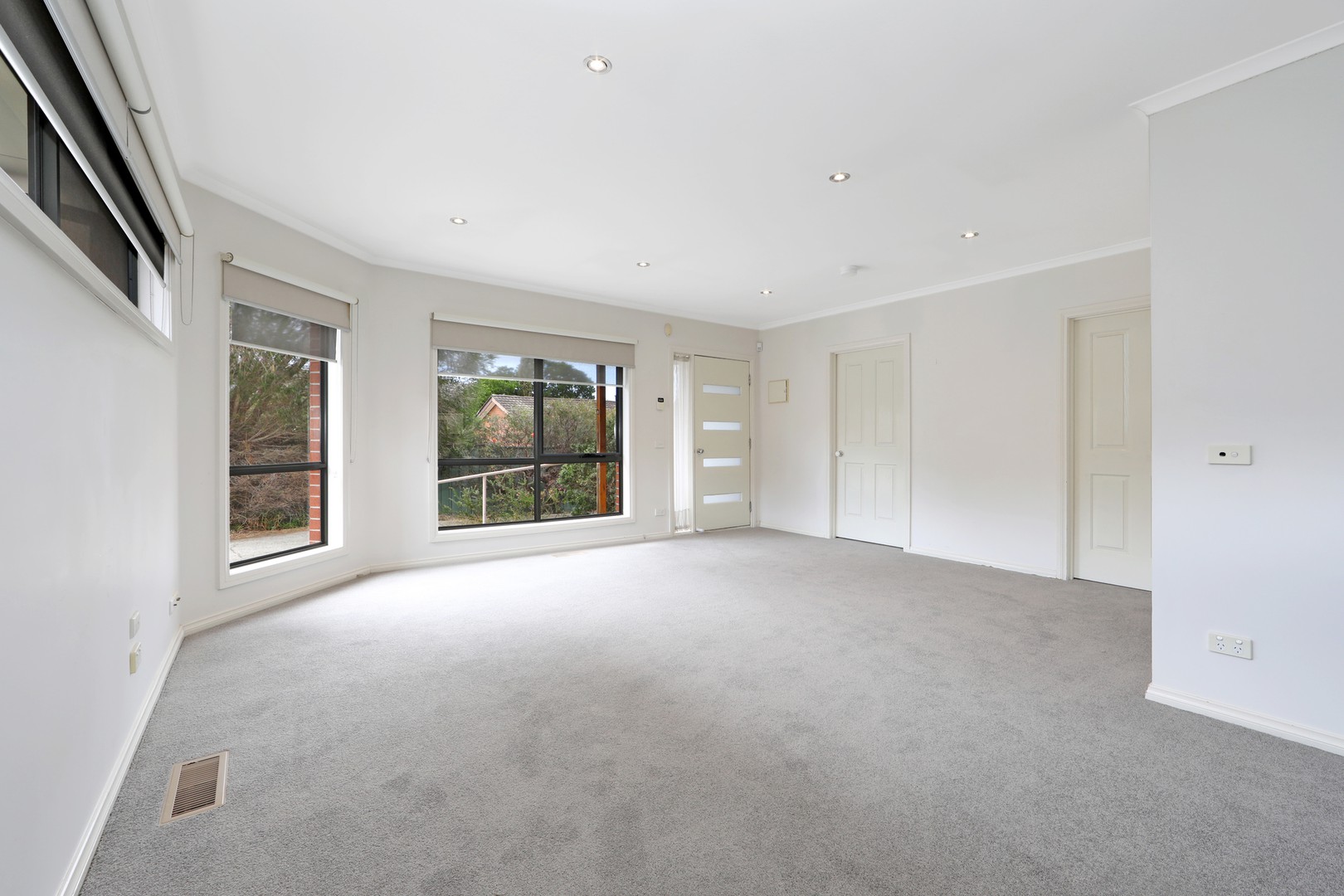 2/26 Flower Street, Ferntree Gully, VIC 3156, Ferntree Gully - Thumbnail 3