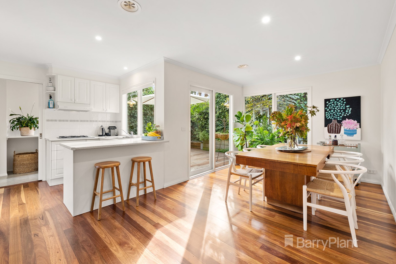 2/26 Luck Street, Eltham, VIC 3095, Eltham - Thumbnail 2