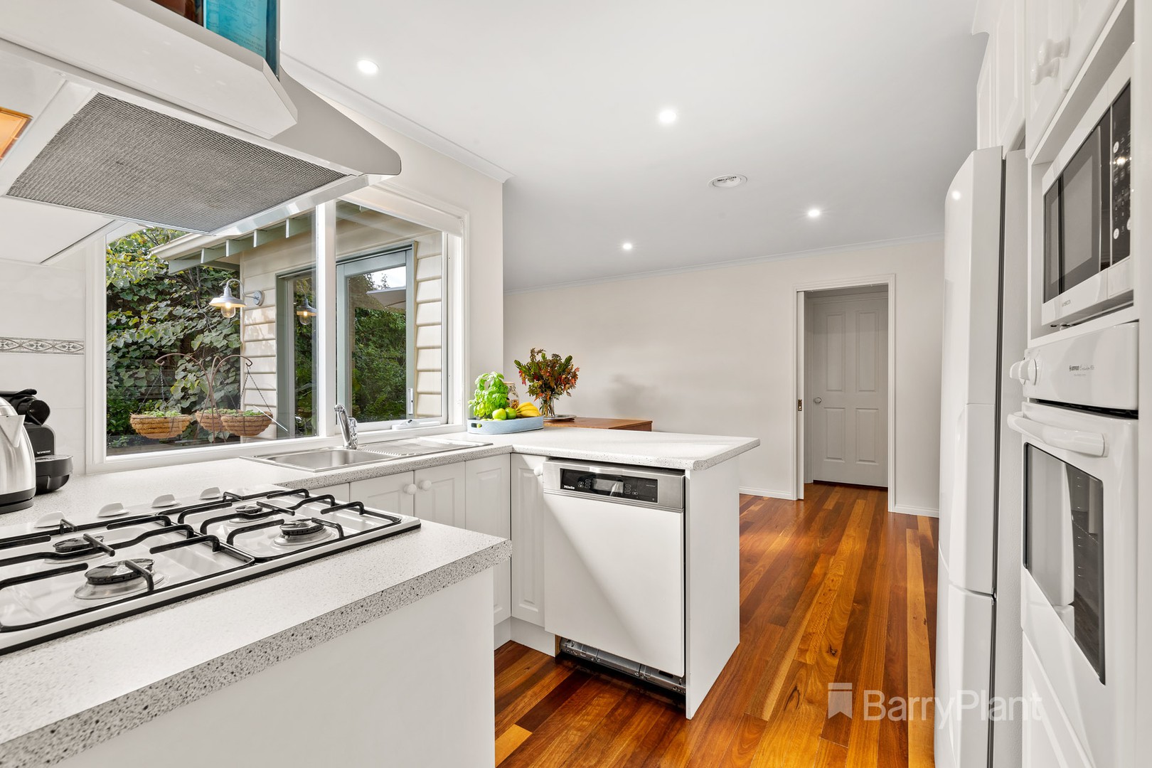 2/26 Luck Street, Eltham, VIC 3095, Eltham - Thumbnail 3