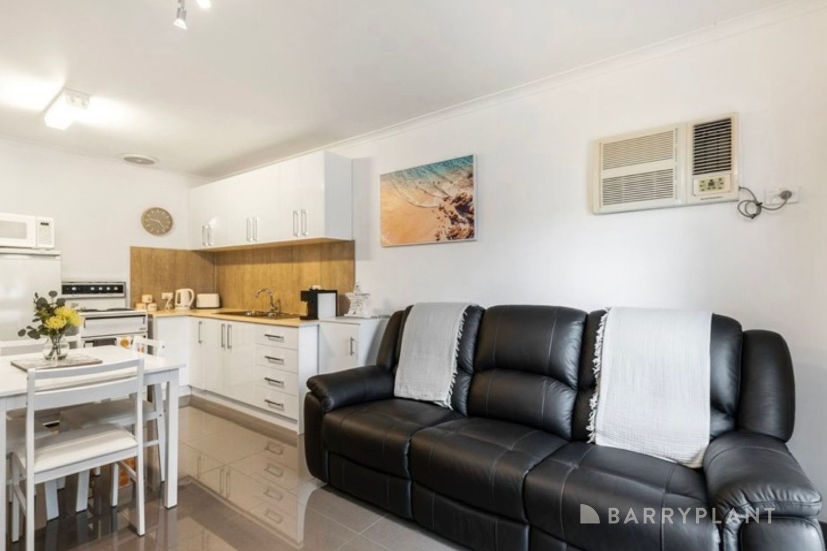 2/26 Raymond Street, Tootgarook, VIC 3941 - Thumbnail 2 - 06/03/2026