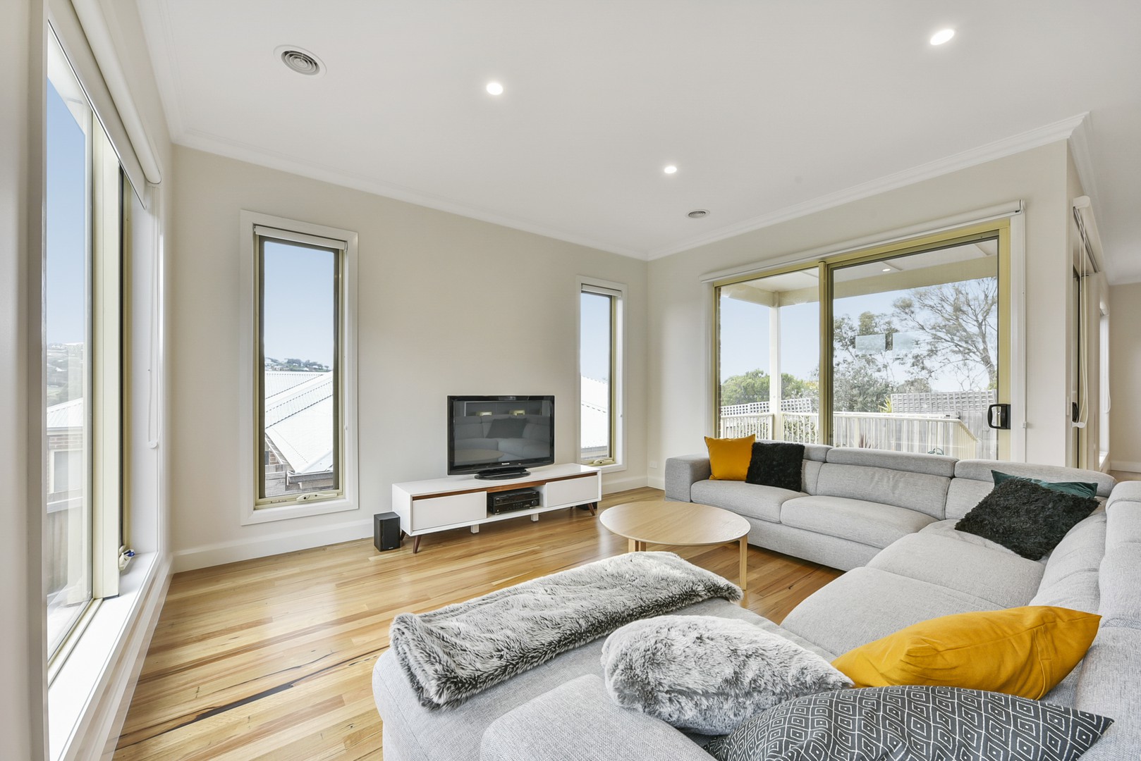 2/260 Roslyn Road, Highton, VIC 3216, Highton - Thumbnail 3