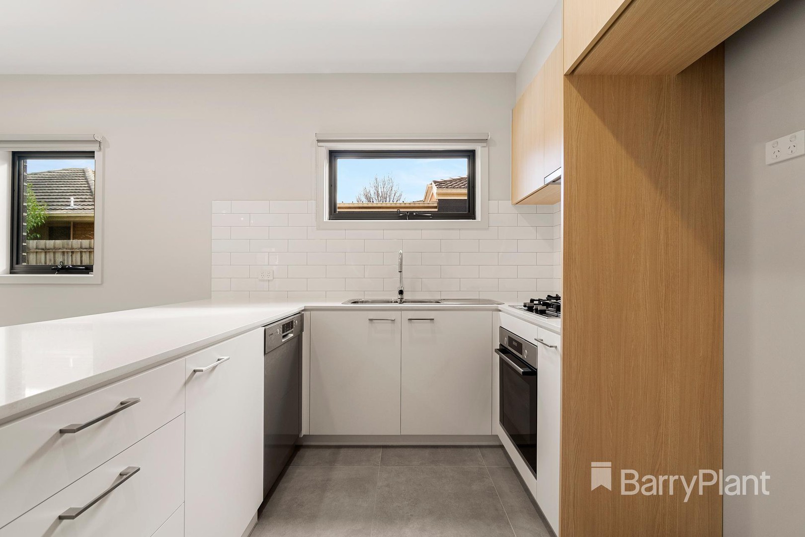 2/267 Manningham Road, Templestowe Lower, VIC 3107, Templestowe Lower - Thumbnail 2