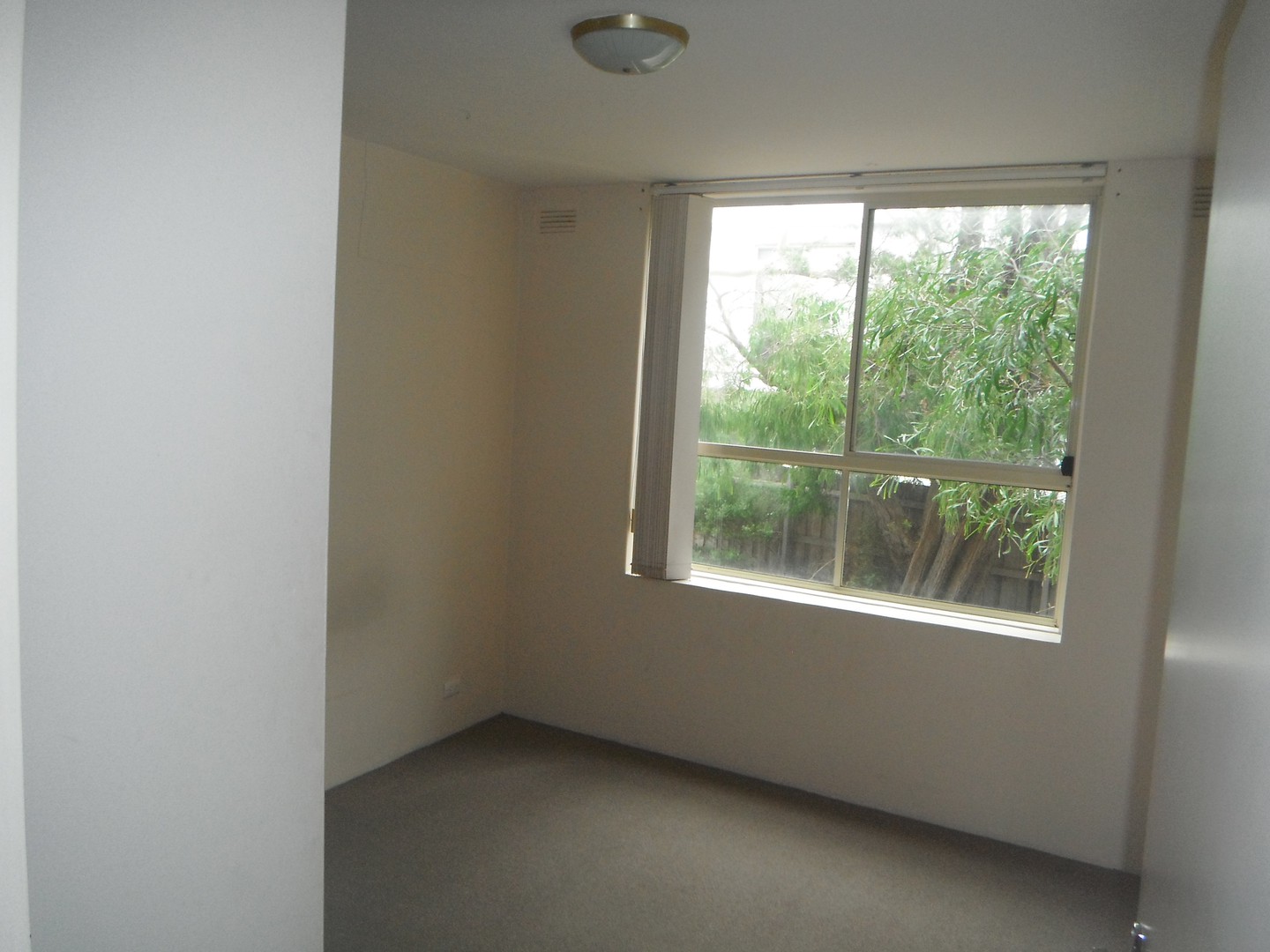 2/269 Nepean Highway, Seaford, VIC 3198 - Thumbnail 2 - 04/01/2022