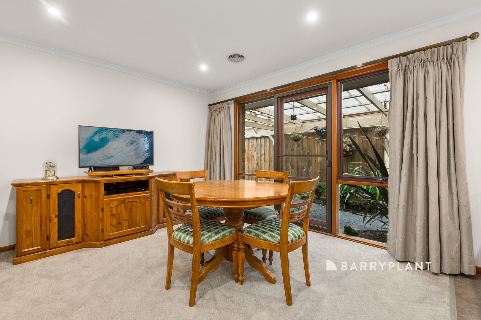 2/27-33 Beaconsfield Avenue, Beaconsfield, VIC 3807, Beaconsfield - Thumbnail 4