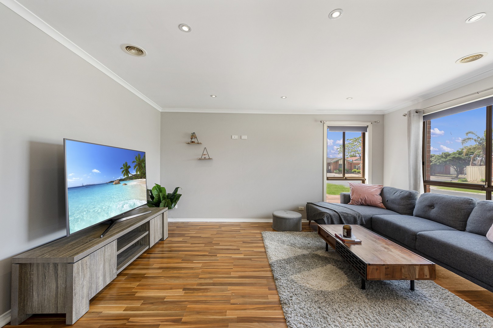 2/27 Brindalee Way, Hillside, VIC 3037, Hillside - Thumbnail 3