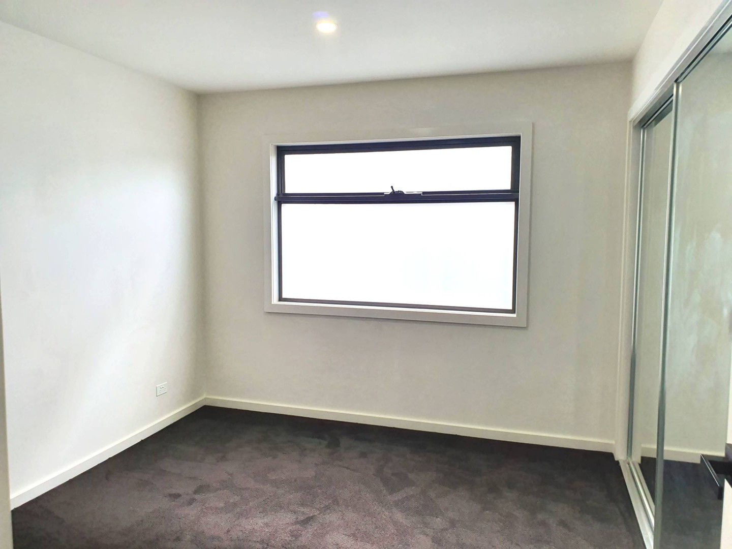2/27 Eyre Street, Westmeadows, VIC 3049, Westmeadows - Thumbnail 5