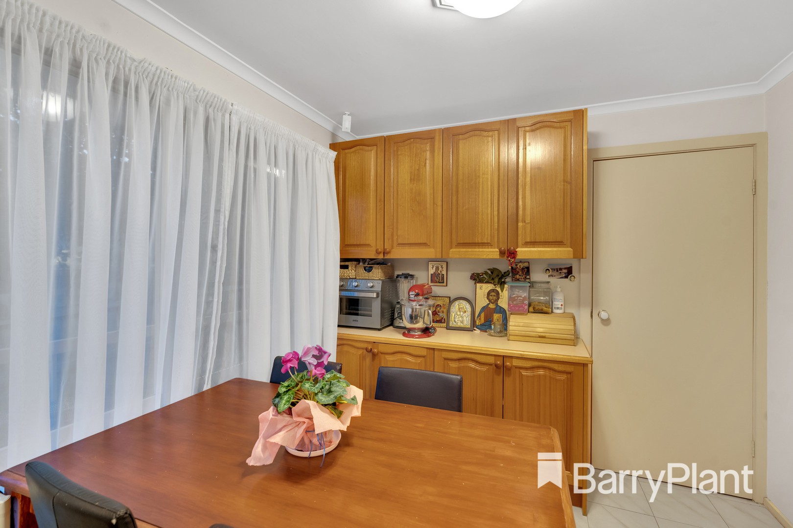2/27 Lee Avenue, Mount Waverley, VIC 3149, Mount Waverley - Thumbnail 4