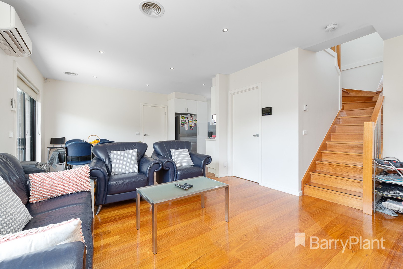 2/27 Lytton Street, Glenroy, VIC 3046 - Thumbnail 2 - 17/01/2022