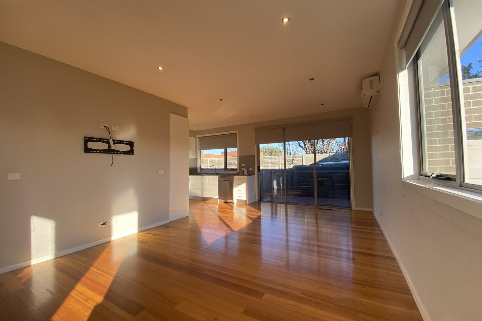 2/27 McBryde Street, Fawkner, VIC 3060, Fawkner - Thumbnail 3