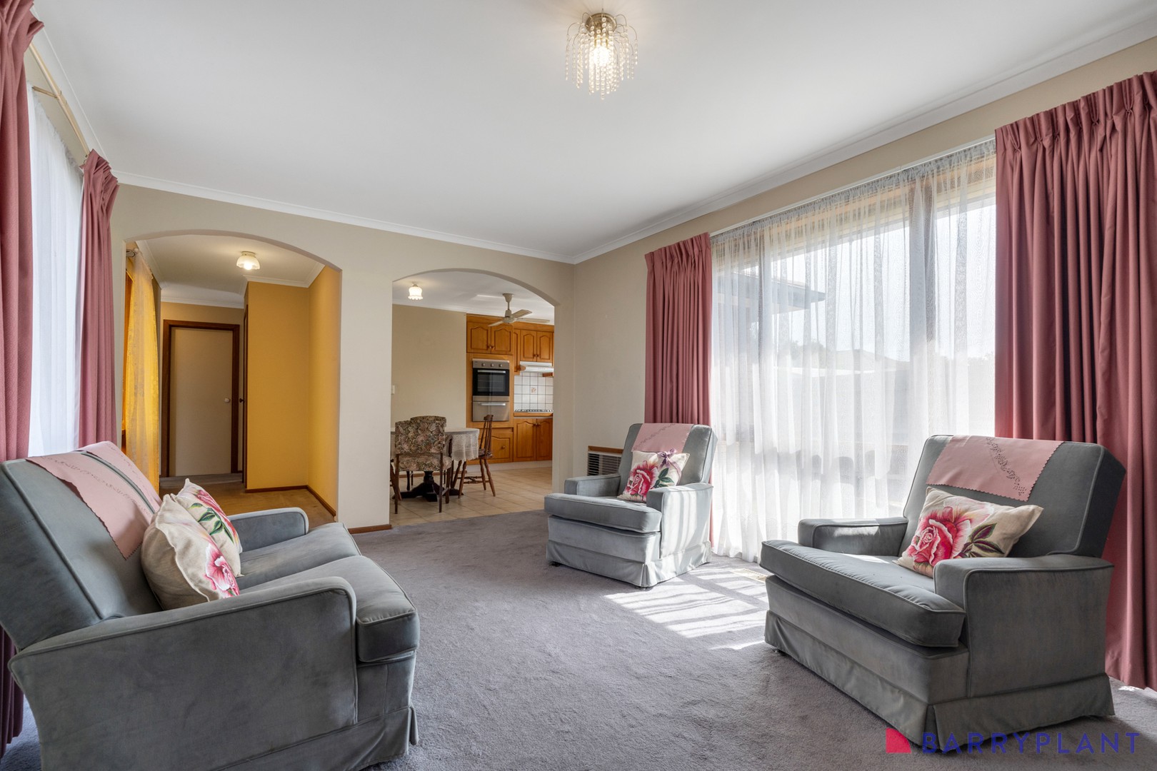 2/27 Whitelaw Street, Reservoir, VIC 3073, Reservoir - Thumbnail 3