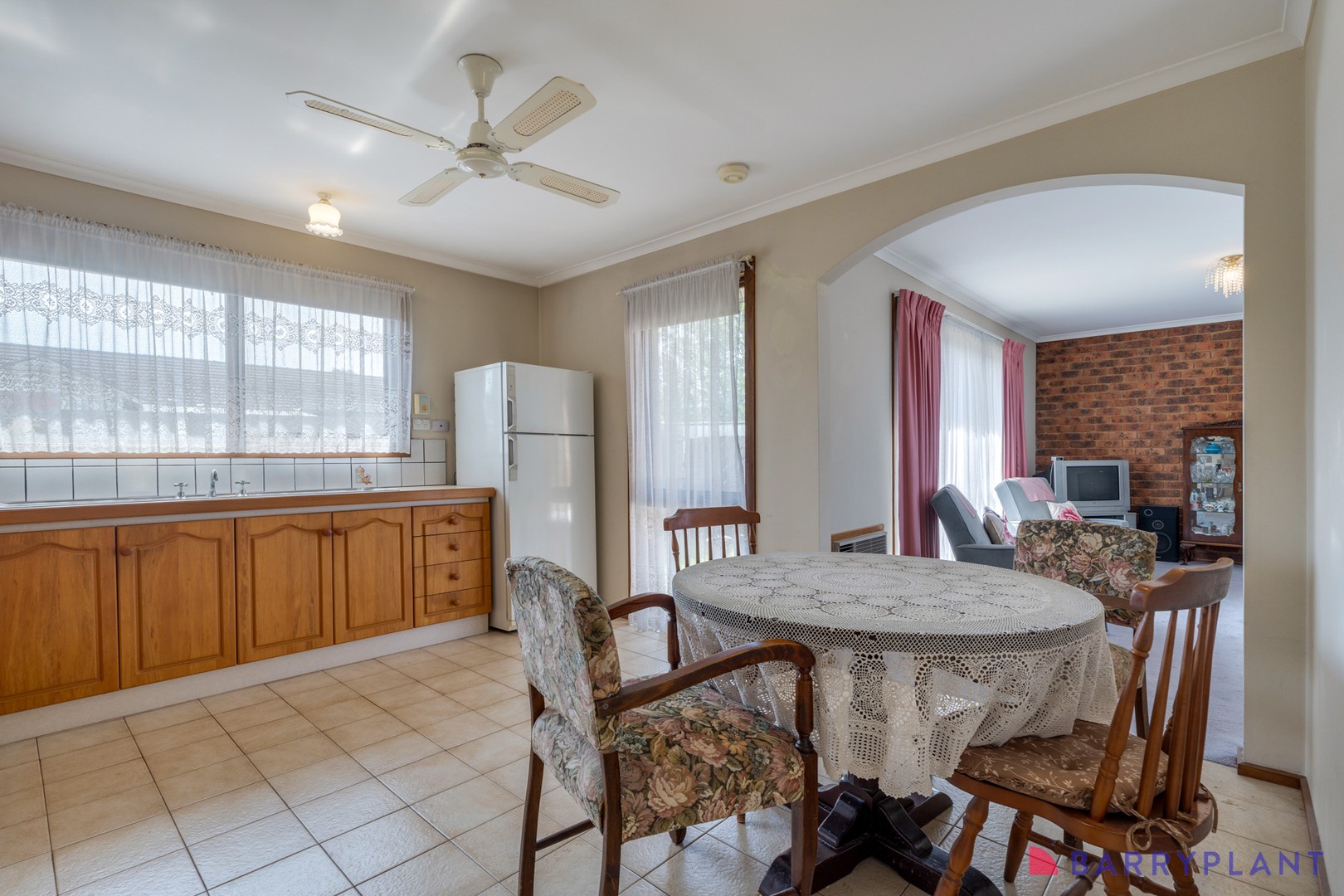 2/27 Whitelaw Street, Reservoir, VIC 3073, Reservoir - Thumbnail 5
