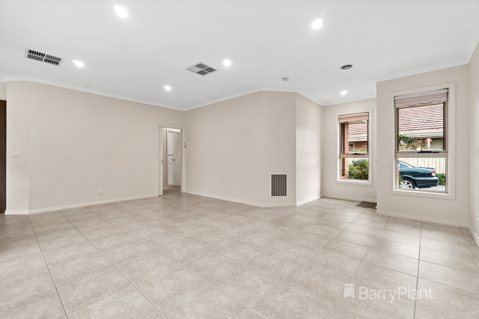 2/27 York Street, Reservoir, VIC 3073, Reservoir - Thumbnail 5