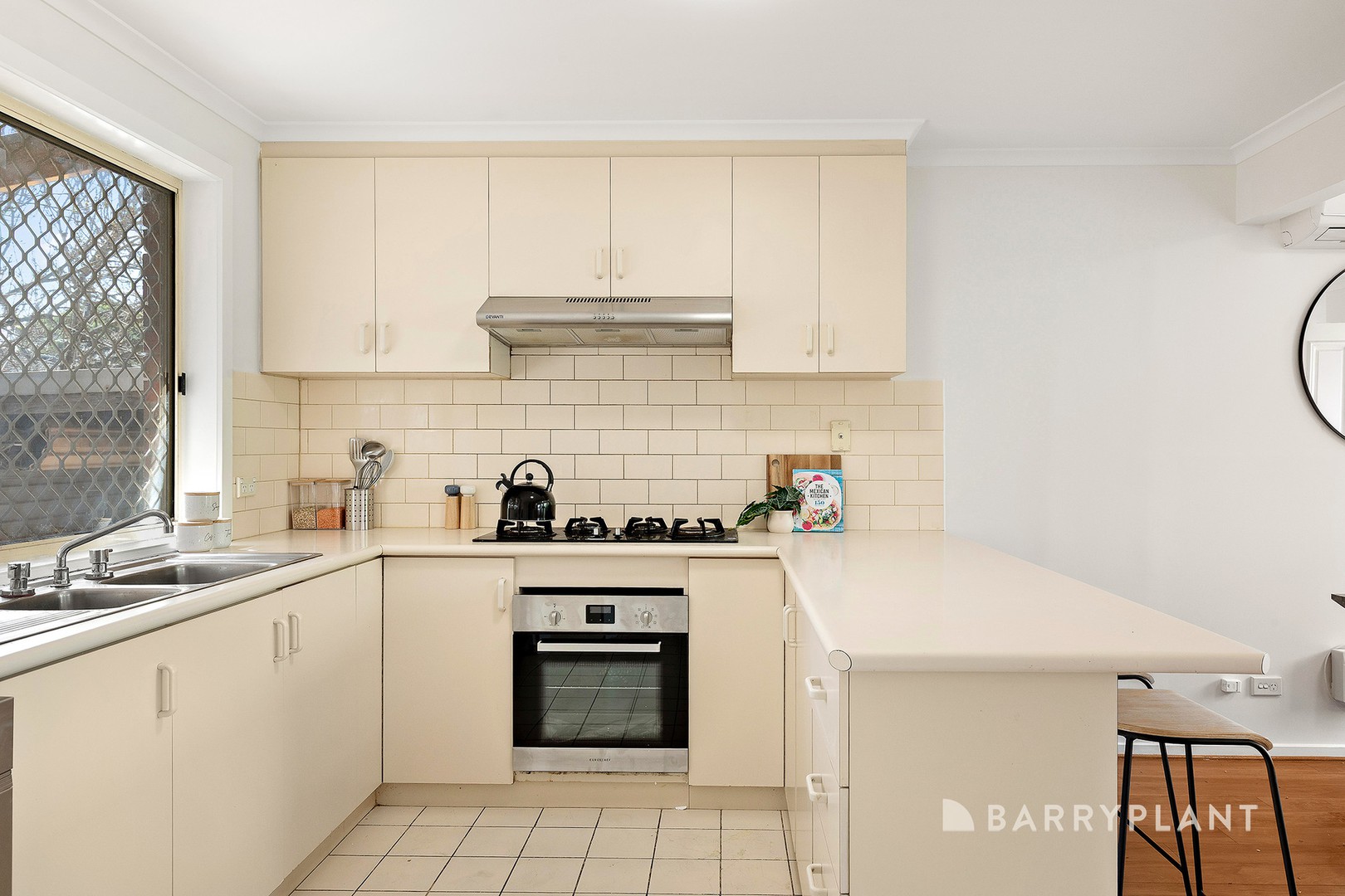 2/28 Beevers Street, Footscray, VIC 3011, Footscray - Thumbnail 6