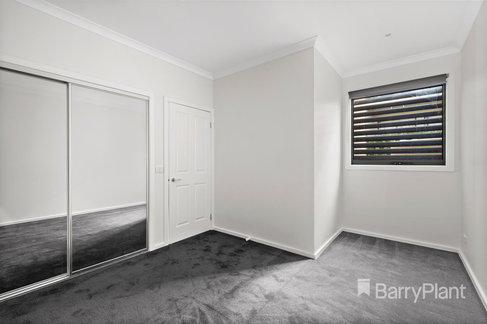 2/28 Diamond BoulevardGreensborough, VIC 3088, Greensborough - Thumbnail 8
