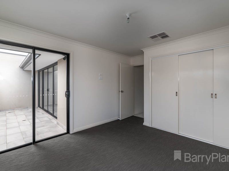 2/28 Henry Street, Noble Park, VIC 3174, Noble Park - Thumbnail 8