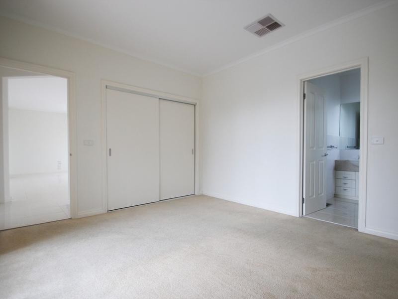 2/28 Myers Avenue, Glen Waverley, VIC 3150, Glen Waverley - Thumbnail 4