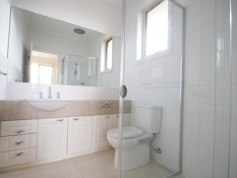 2/28 Myers Avenue, Glen Waverley, VIC 3150, Glen Waverley - Thumbnail 5