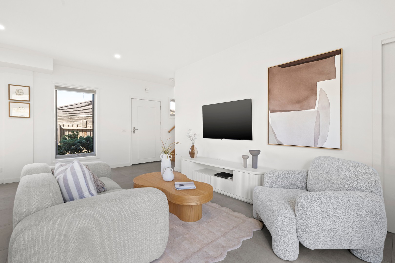 2/28 Walters Avenue, Airport West, VIC 3042 - Thumbnail 2 - 09/01/2026