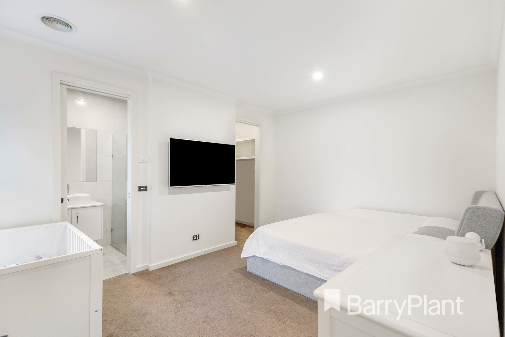 2/28 Welwyn Parade, Deer Park, VIC 3023, Deer Park - Thumbnail 6