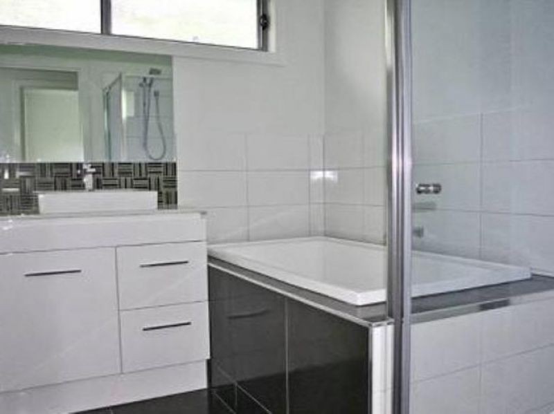 2/29 Chase Boulevard, Berwick, VIC 3806, Berwick - Thumbnail 4