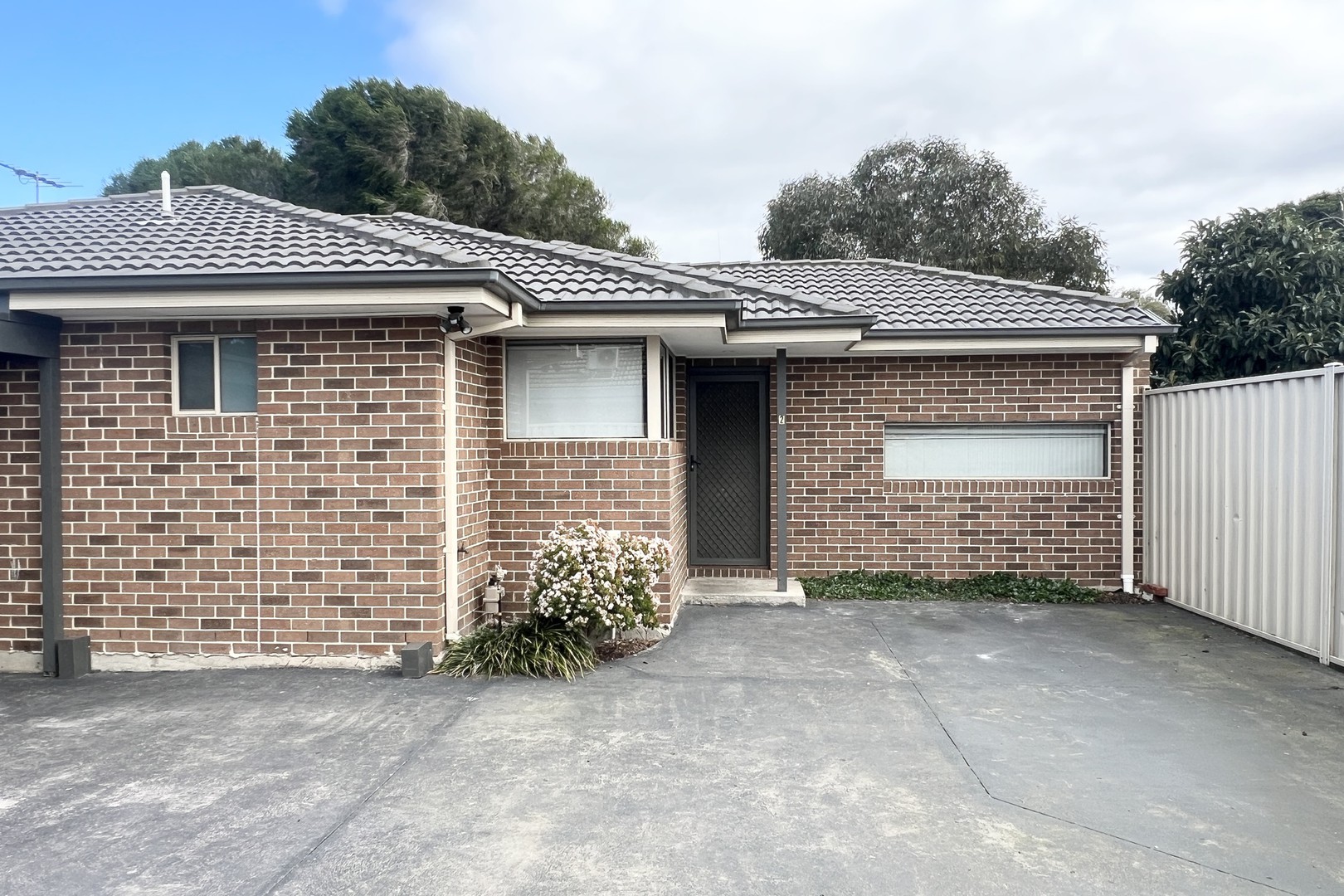2/29 Ivanhoe Avenue, St Albans, VIC 3021 - Thumbnail 2 - 23/07/2026