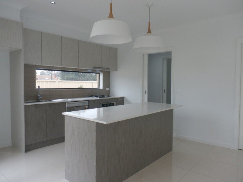 2/296 Sussex Street, Pascoe Vale, VIC 3044, Pascoe Vale - Thumbnail 2