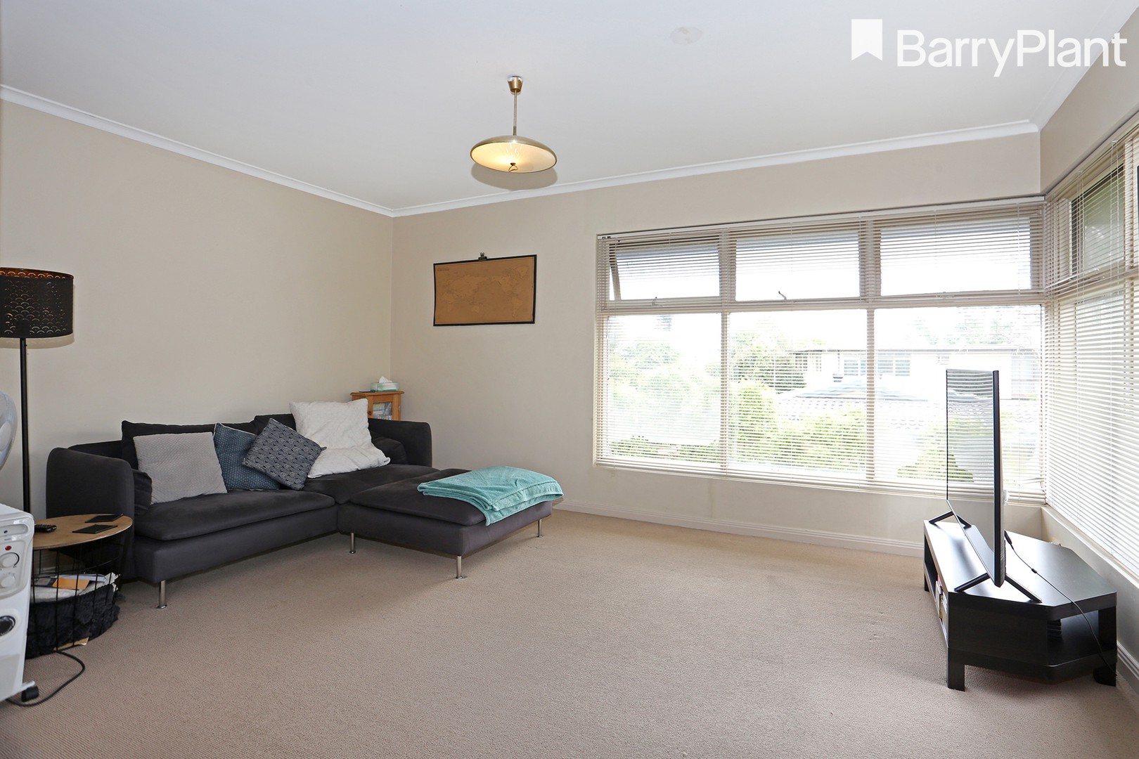 2/2a Bruarong Crescent, Frankston South, VIC 3199 - Thumbnail 2 - 04/11/2022