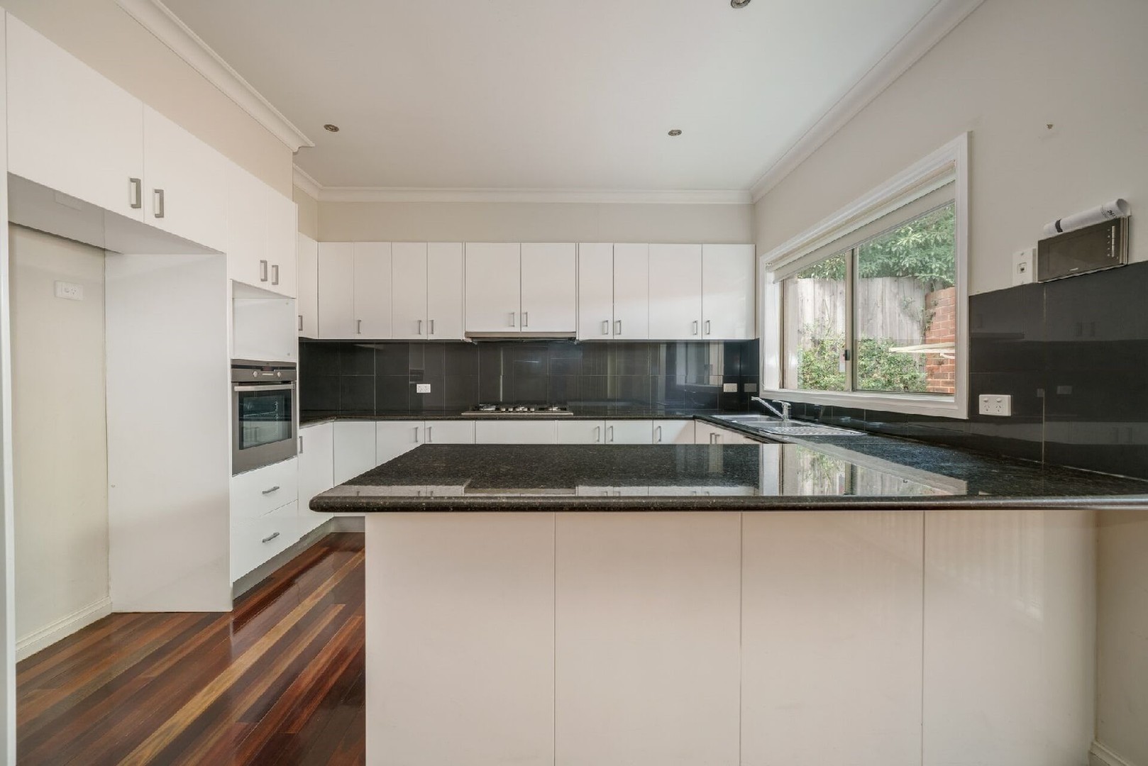2/2B Minaki AvenueDoncaster East, VIC 3109  - Leased, Doncaster East - Thumbnail 4