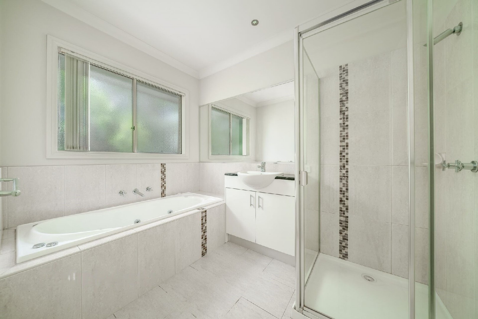 2/2B Minaki AvenueDoncaster East, VIC 3109  - Leased, Doncaster East - Thumbnail 7