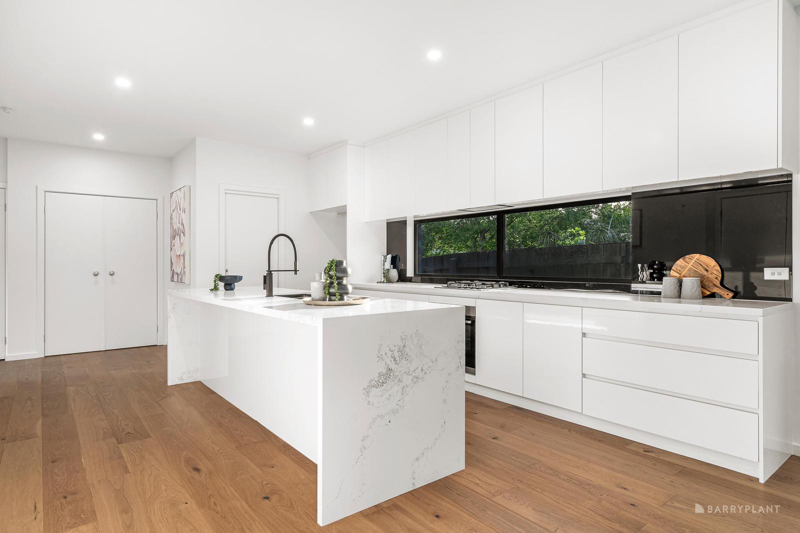 2/4 Surrey Street, Ringwood, VIC 3134, Ringwood - Thumbnail 4