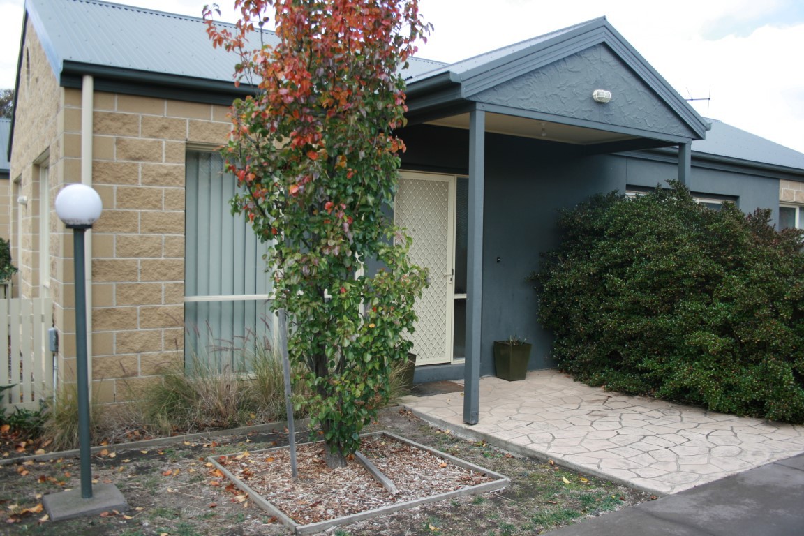 2/3-5 Stephen StreetRiddells Creek, VIC 3431  - Leased, Riddells Creek - Thumbnail 2