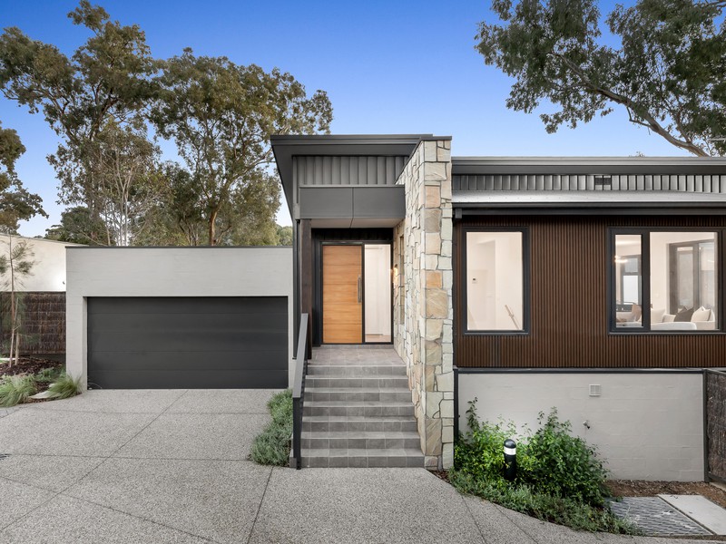 2 & 3/63 Batman Road, Eltham, VIC 3095 - Image - 26/05/2025
