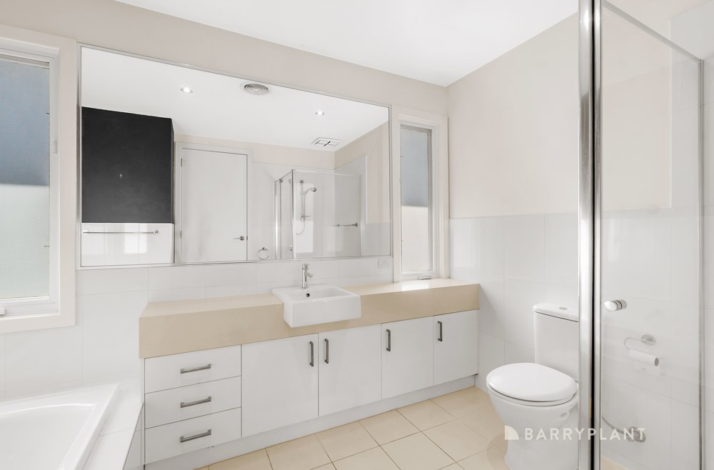 2/3 Beverley Street, Doncaster East, VIC 3109, Doncaster East - Thumbnail 4