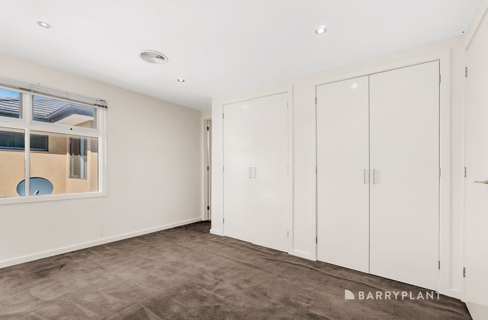 2/3 Beverley Street, Doncaster East, VIC 3109, Doncaster East - Thumbnail 5