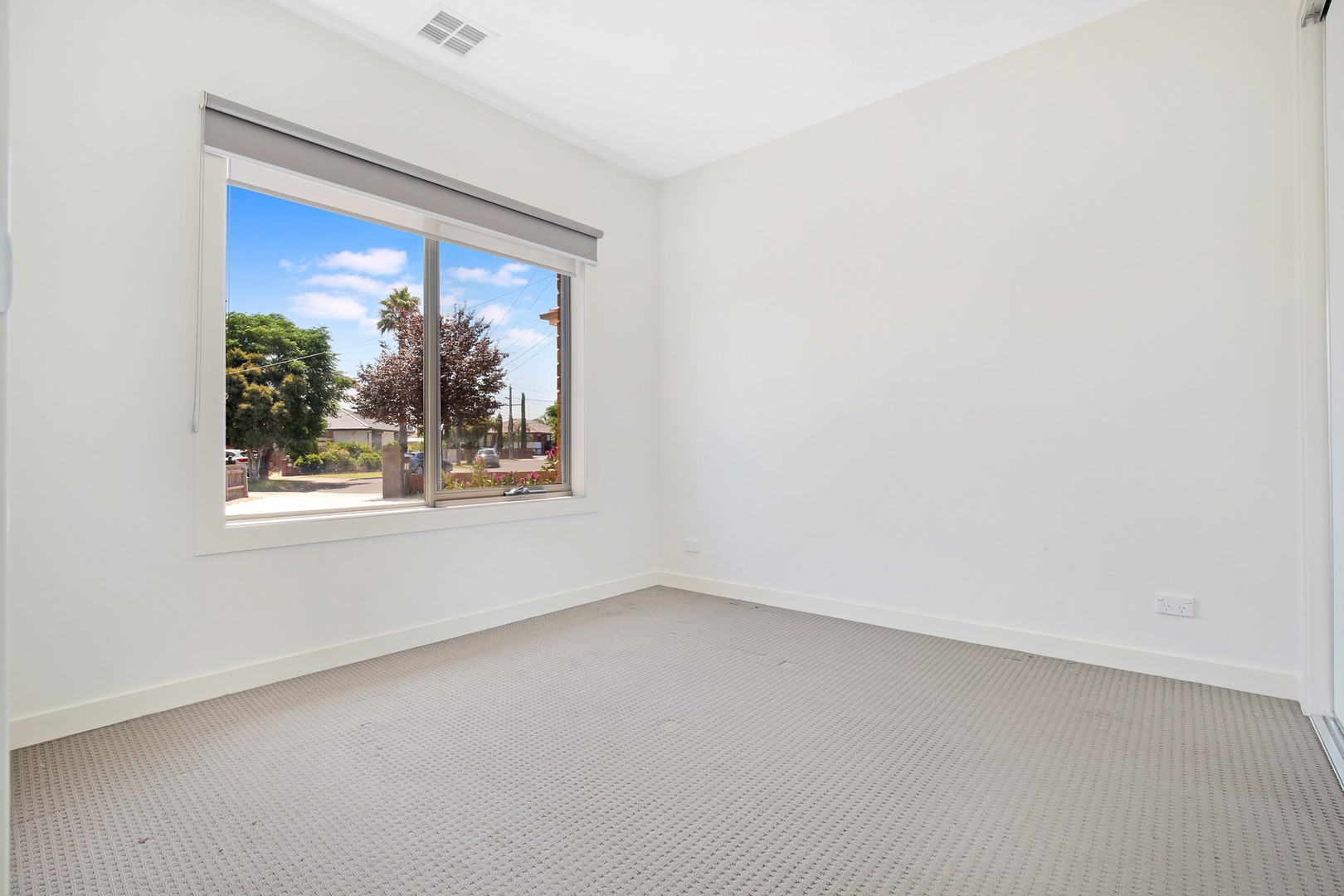 2/3 Clover Court, Thomastown, VIC 3074, Thomastown - Thumbnail 5