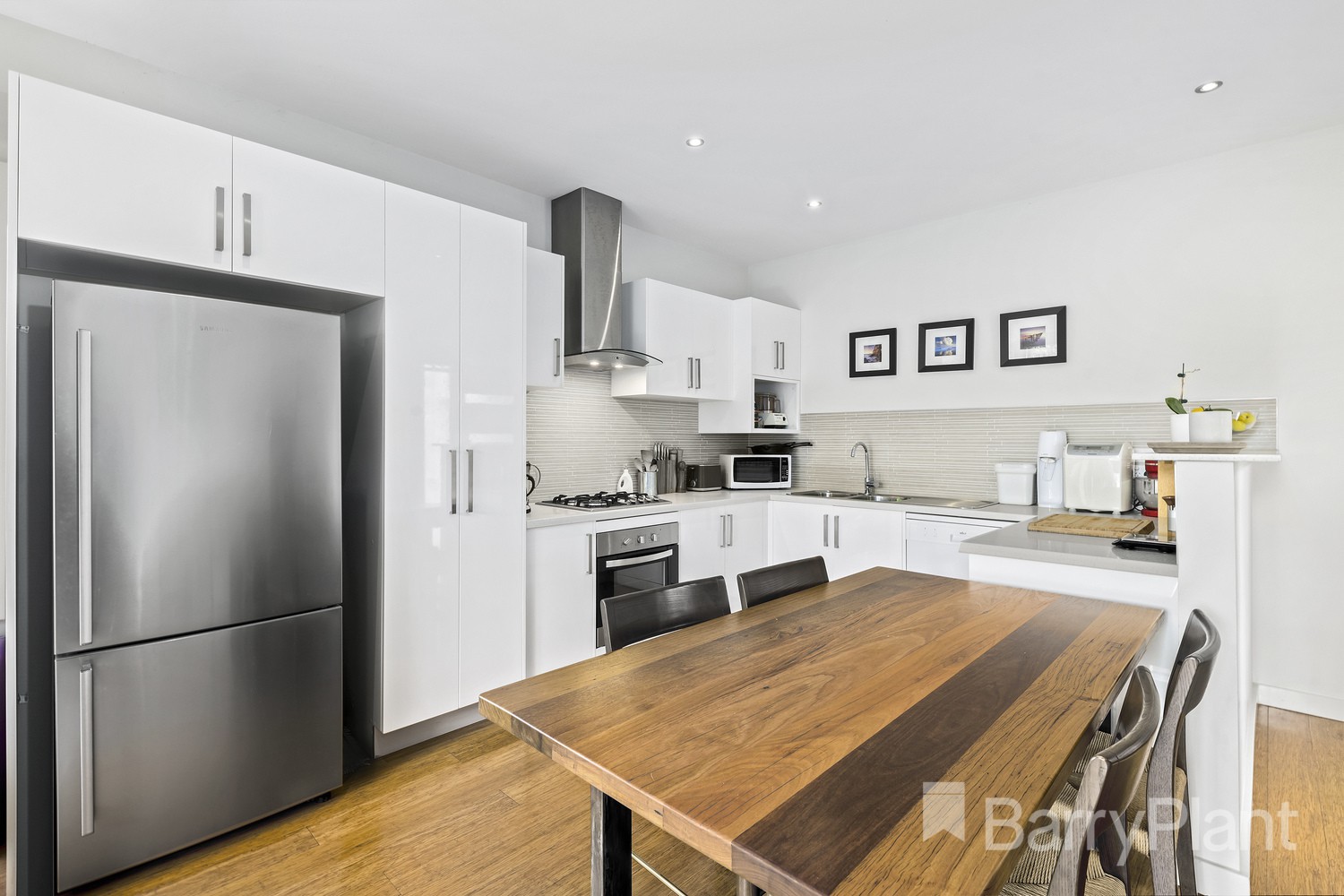 2/3 Decathlon Street, Bundoora, VIC 3083, Bundoora - Thumbnail 2