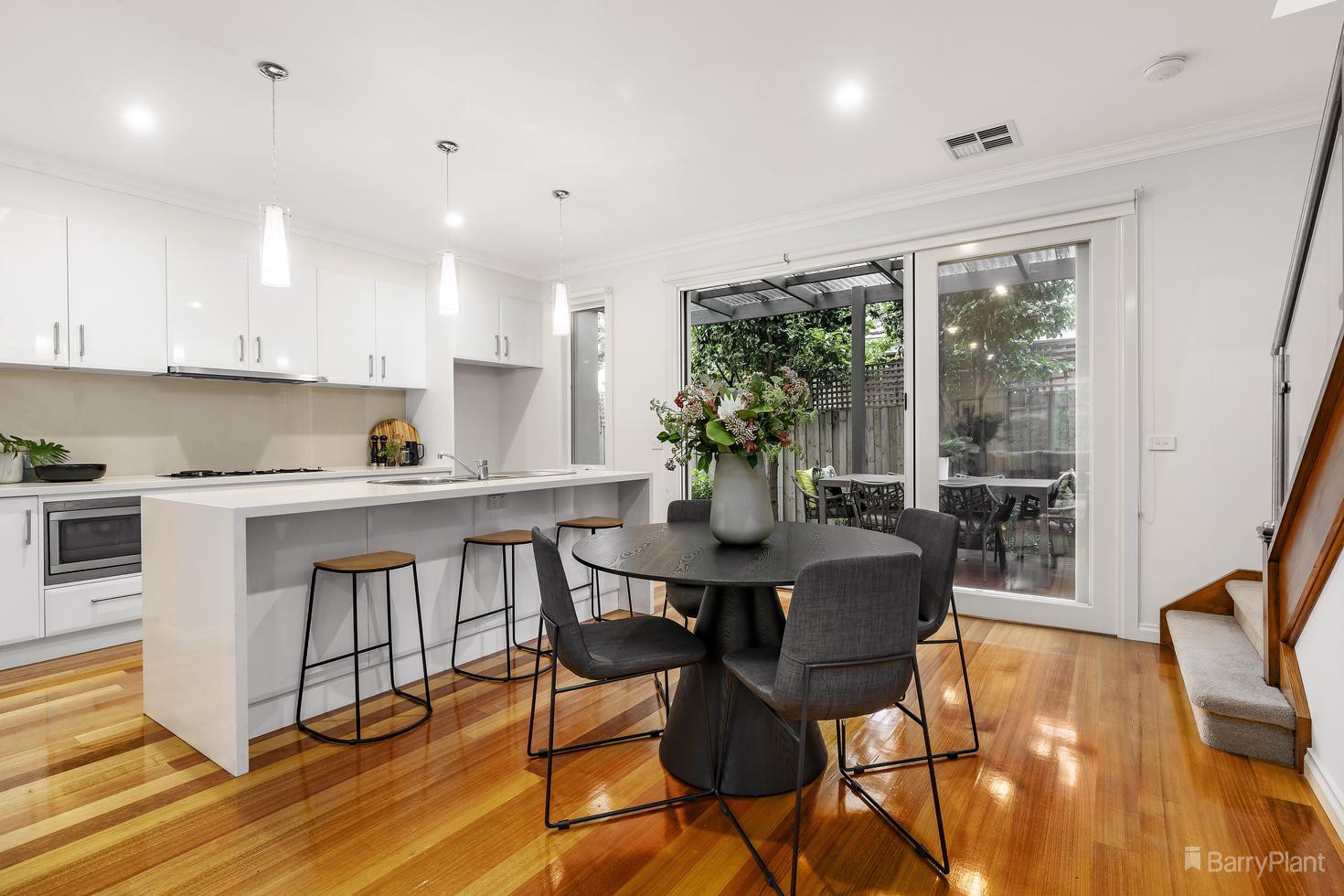 2/3 Elizabeth Street, Doncaster East, VIC 3109, Doncaster East - Thumbnail 3