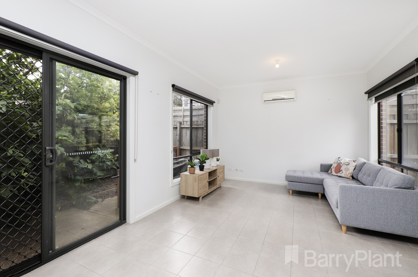 2/3 Gum Street, Sunshine West, VIC 3020, Sunshine West - Thumbnail 2