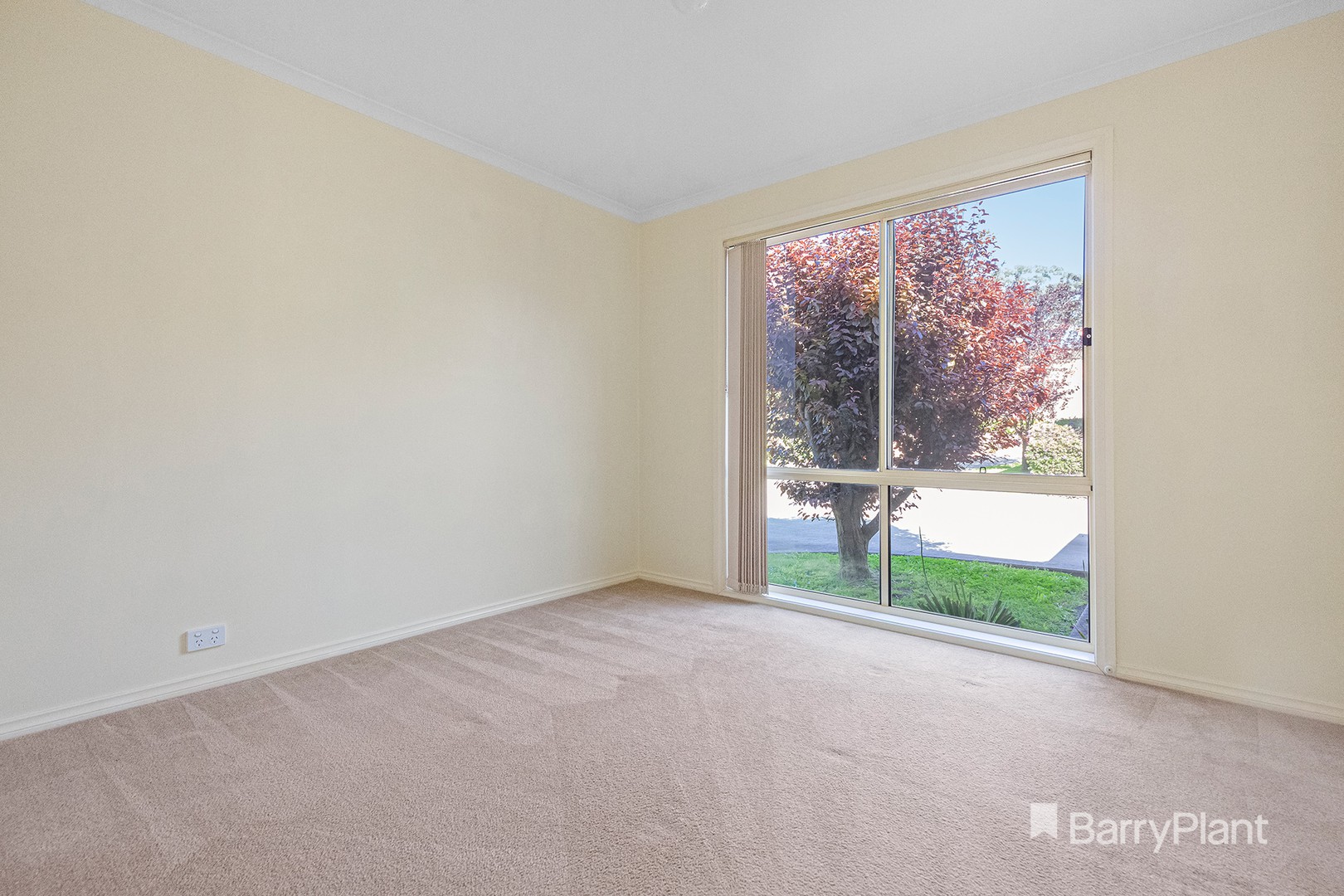 2/3 Hale Place, Pakenham, VIC 3810, Pakenham - Thumbnail 4