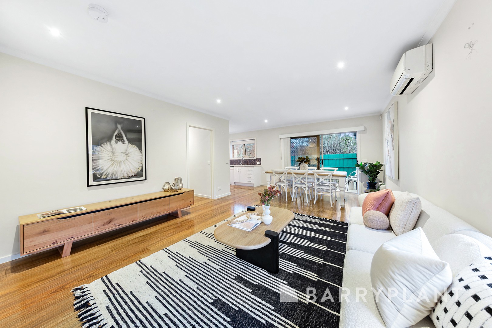 2/3 Harmon Avenue, St Albans, VIC 3021, St Albans - Thumbnail 4