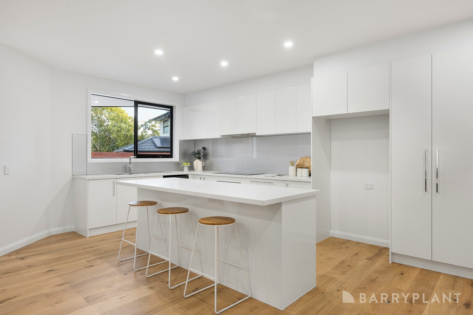 2/3 Heathfield Court, Croydon, VIC 3136, Croydon - Thumbnail 3