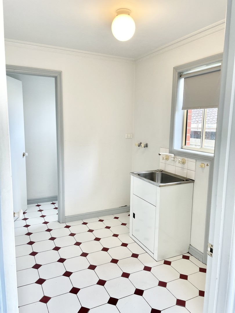 2/3 Hesleden Street, Essendon, VIC 3040, Essendon - Thumbnail 6