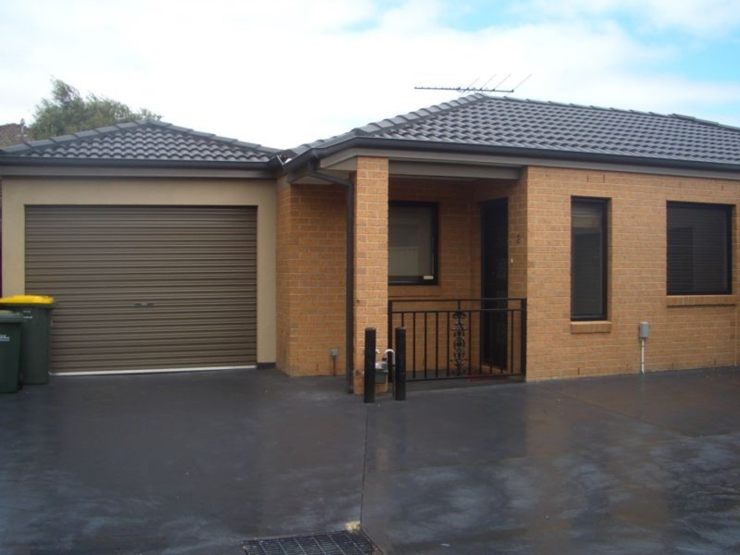 2/3 Howell Street, Lalor, VIC 3075