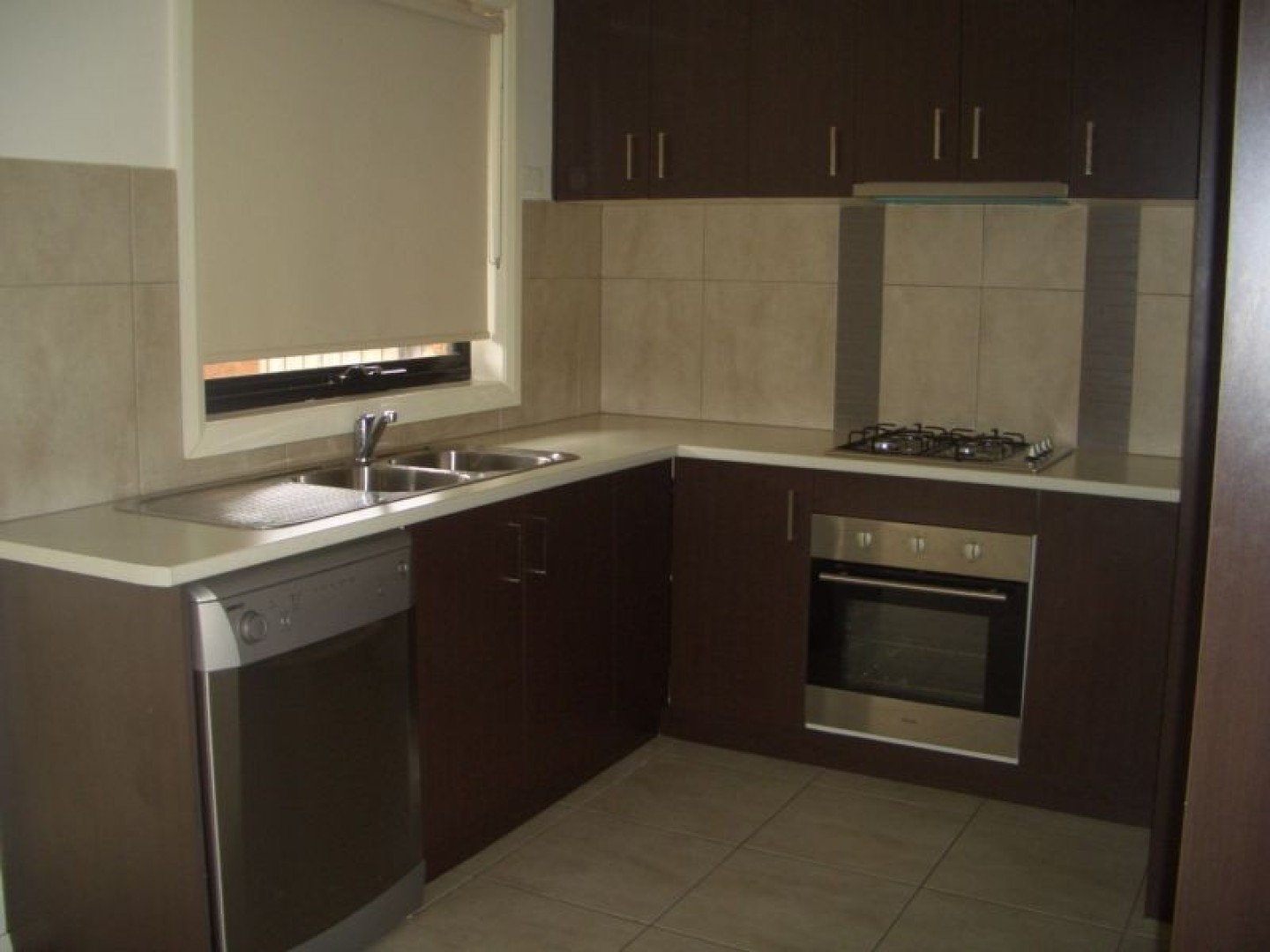 2/3 Howell Street, Lalor, VIC 3075, Lalor - Thumbnail 2
