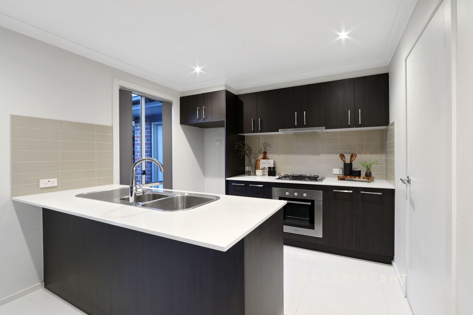 2/3 Kalymna Grove, Chadstone, VIC 3148 - Thumbnail 2 - 26/11/2025